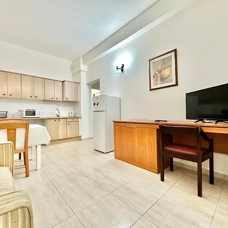 Alta Beachside Apartment