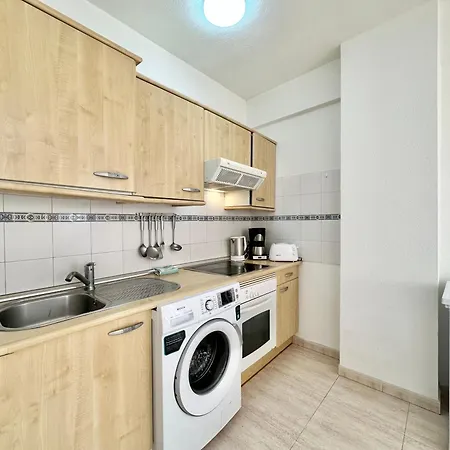 Alta Beachside Apartment *
